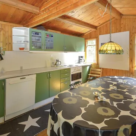 Vakantiehuis Two-bedroom Holiday In Vaggerlose *